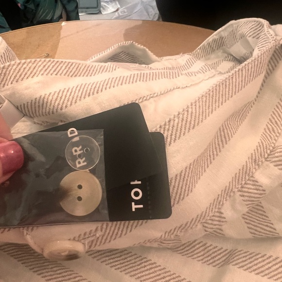 25% off listed price. Plus size dress slacks. Front zip/button w/waist tie belt. - Picture 3 of 7